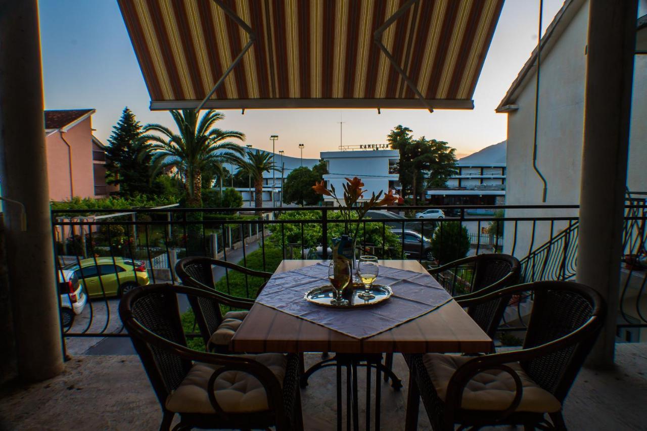 Dmm Apartments Tivat Exterior photo